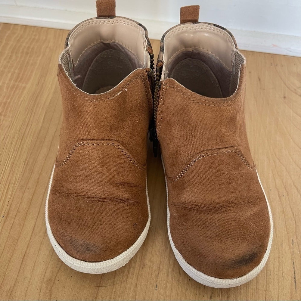 Dr. Scholl’s Novah Leopard Toddler Boots - Picture 2 of 8